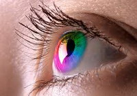 изобретены контактные линзы, которые исправляют зрение во время сна